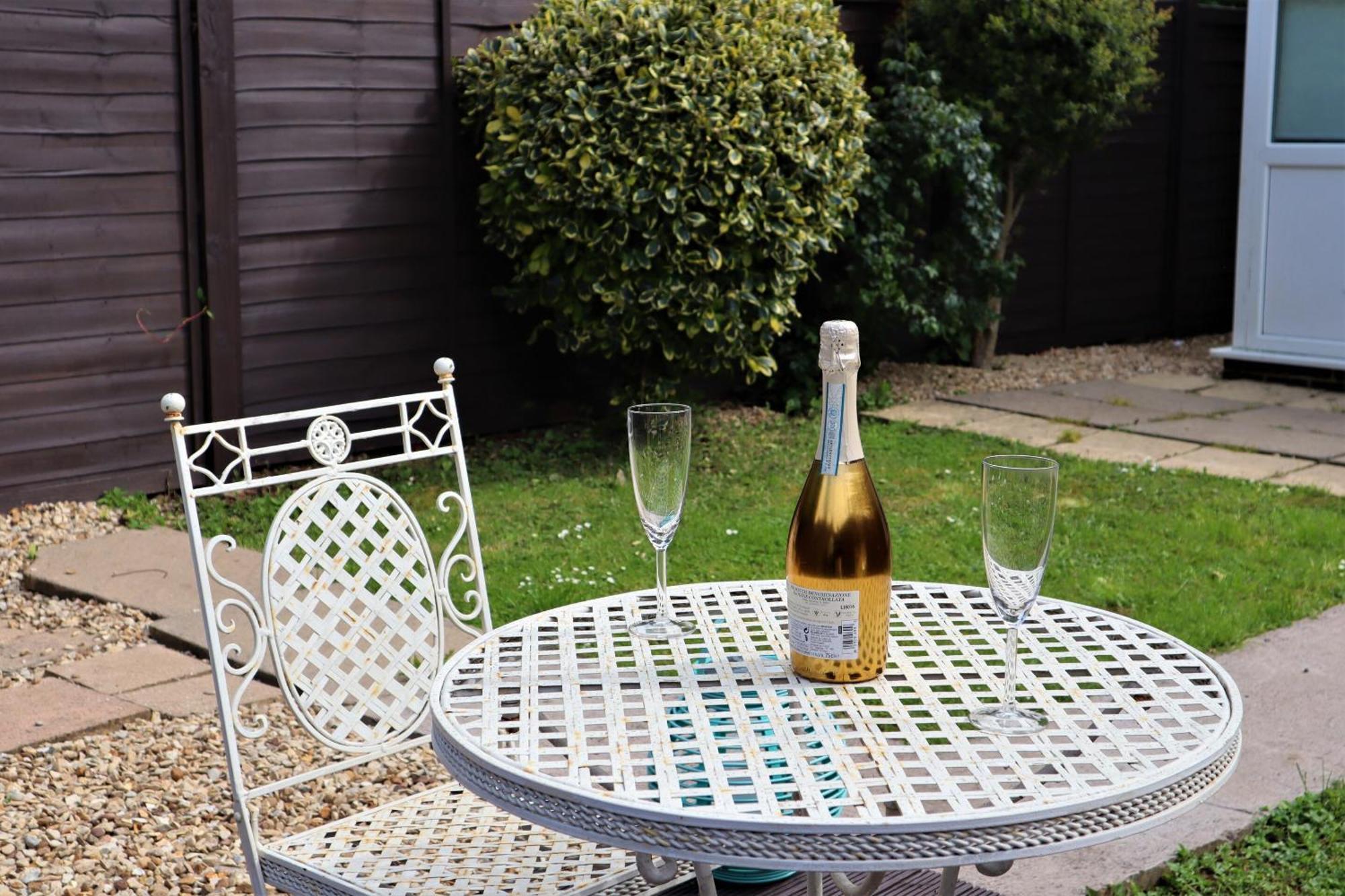 Heron House Thrapston  Bagian luar foto