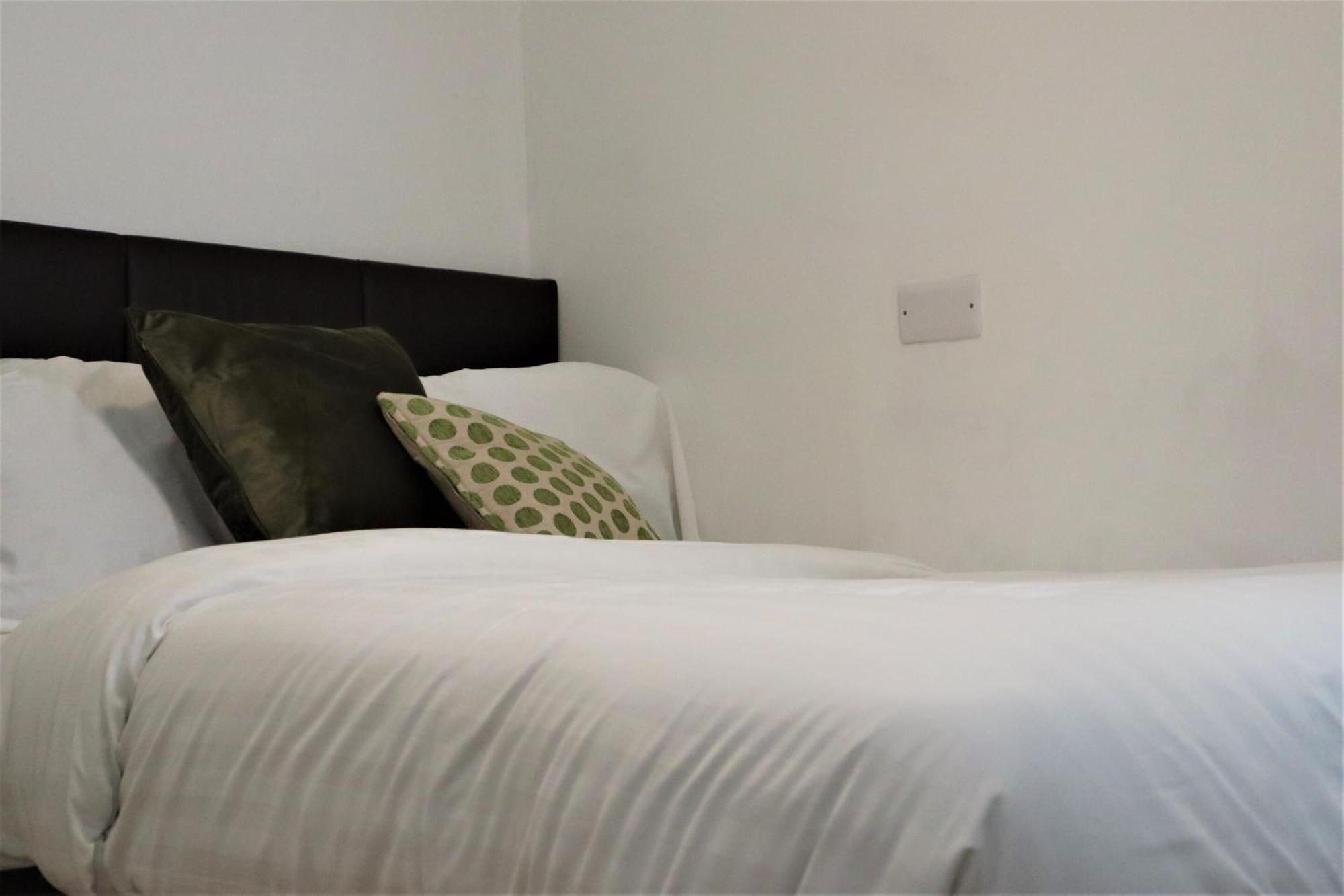 Heron House Thrapston  Bagian luar foto